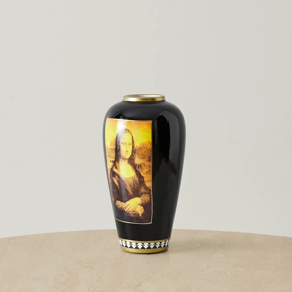 Mona Lisa Porcelain Jar