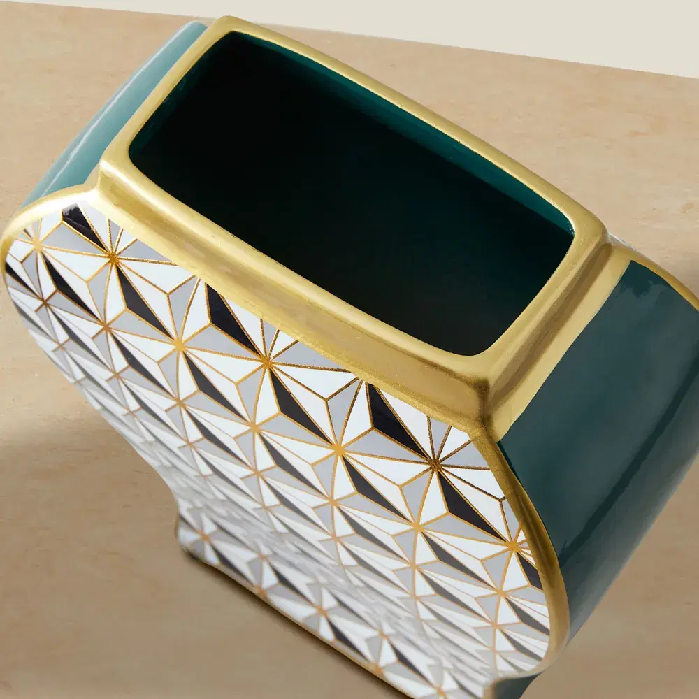 Kendra Porcelain Jar