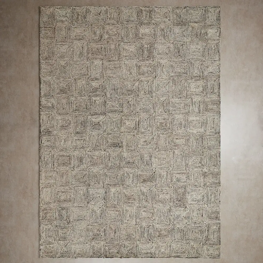 Messina Warm Sand Floor Rug - Large 250cm x 350cm