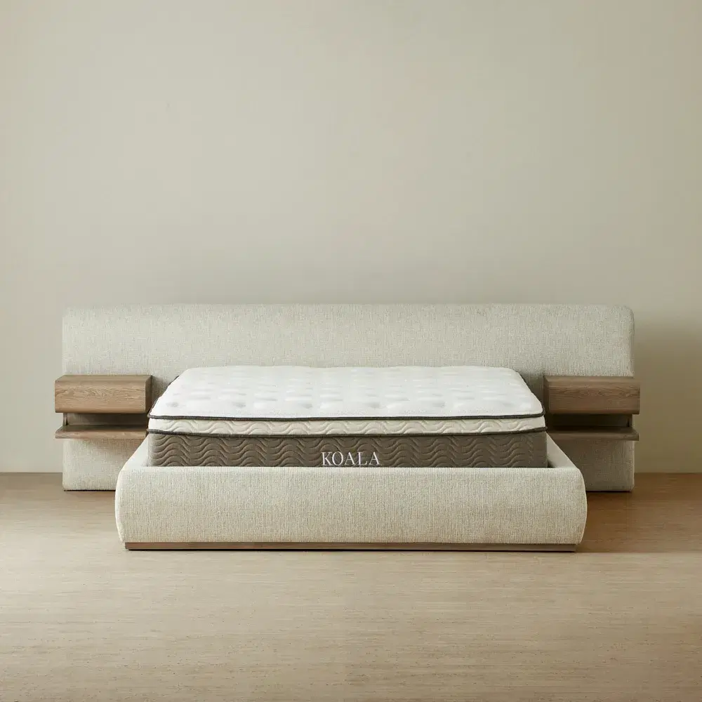 Riviera Isabelline White Fabric King Bed