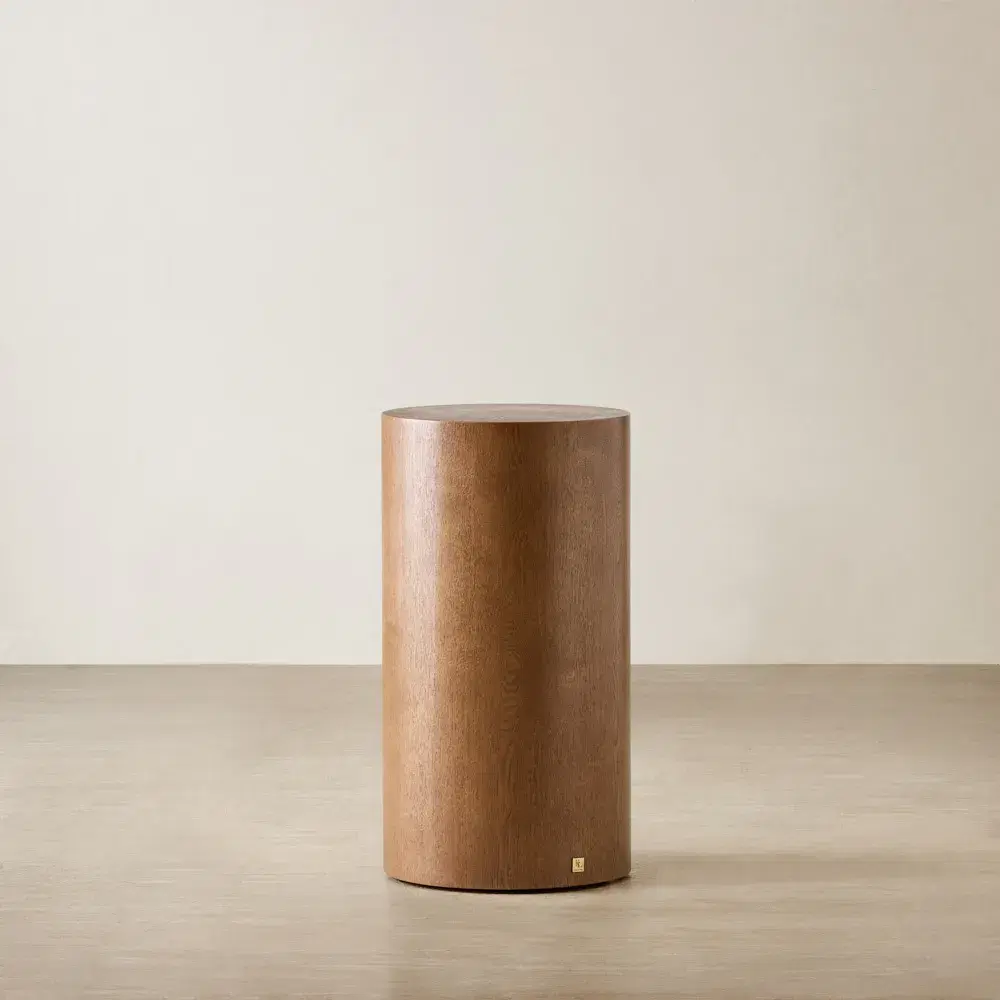 Trento Round Amber Brown Ash Veneer Medium Plinth